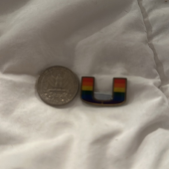 University of Miami Hurricanes Rainbow LBGTQ Magnetic lapel magnet - Picture 3 of 3
